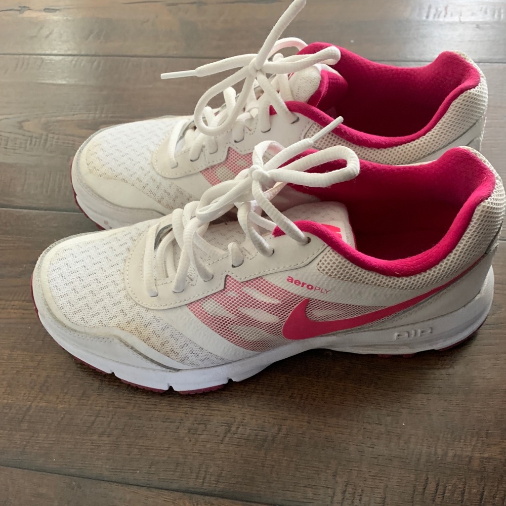 Nike shoes